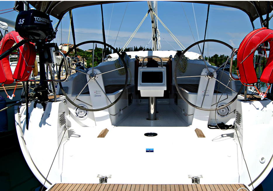 Photo #6 - Bavaria 37 (Anemos) en Corfou - 61201
