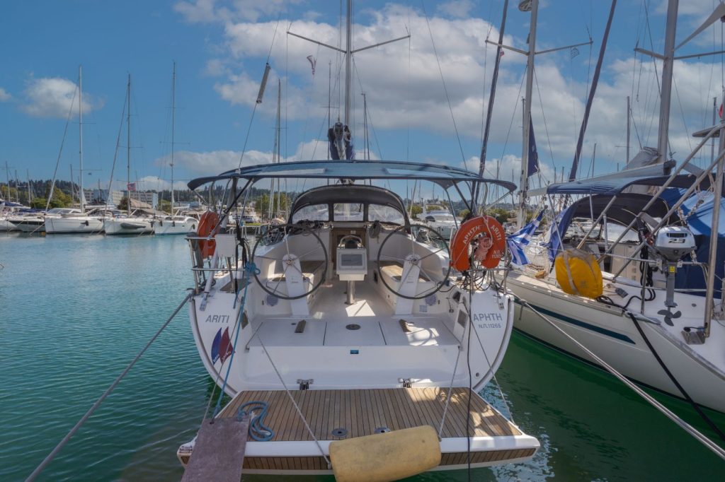 Photo #1 - Bavaria Cruiser 41 - 3 cab. (Ariti) in Corfu - 61202
