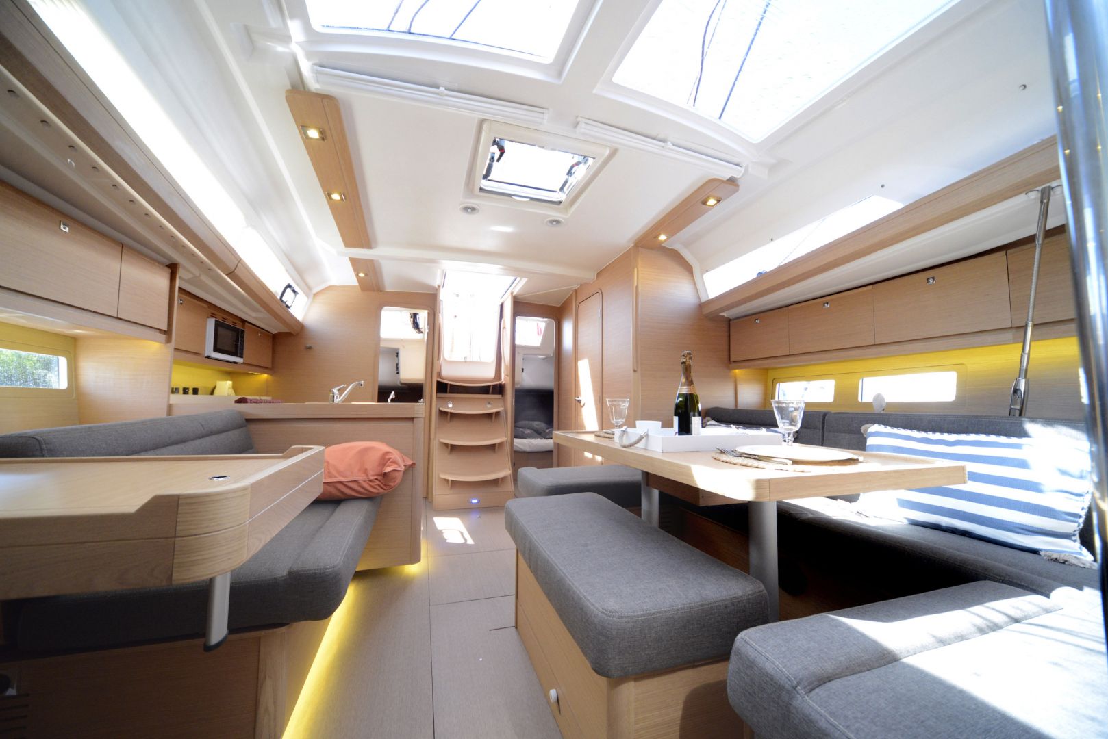Photo #5 - Dufour 412 GL (Rose De Mer) in Toulon - 61405
