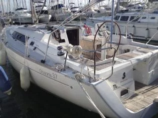 Oceanis 37 (Beleza)  - 3