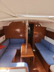 Photo #9 - Oceanis 37 (Beleza) in Tolone - 61410