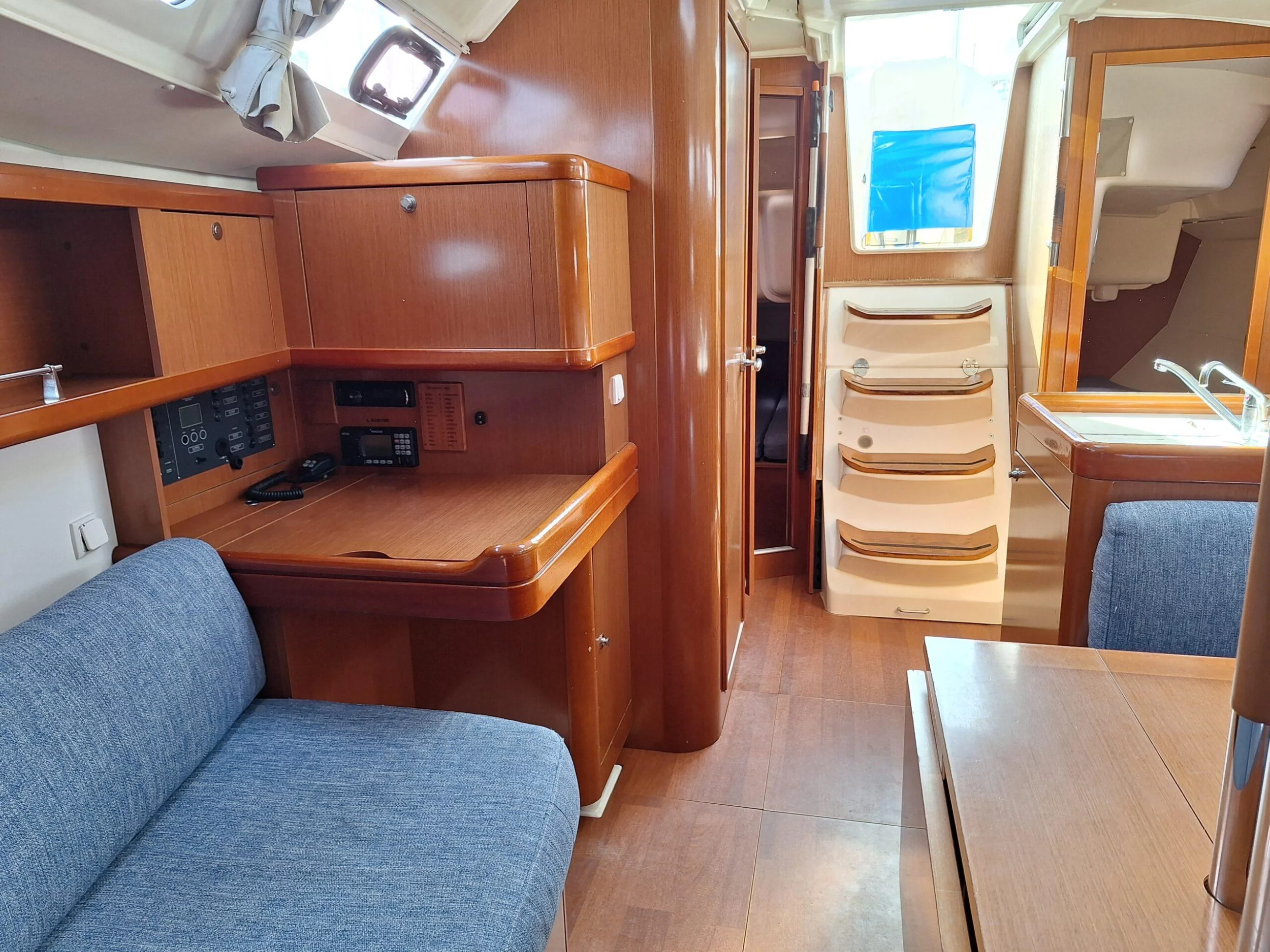 Oceanis 37 (Beleza)  - 9