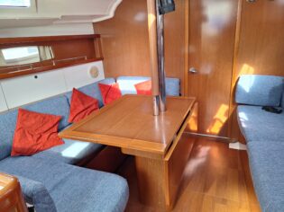 Photo #12 - Oceanis 37 (Beleza) in Tolone - 61410