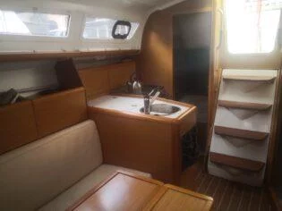 Sun Odyssey 30i (Bibidou)  - 5
