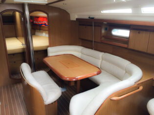 Photo #9 - Sun Odyssey 45 (Galway) in Tolone - 61415