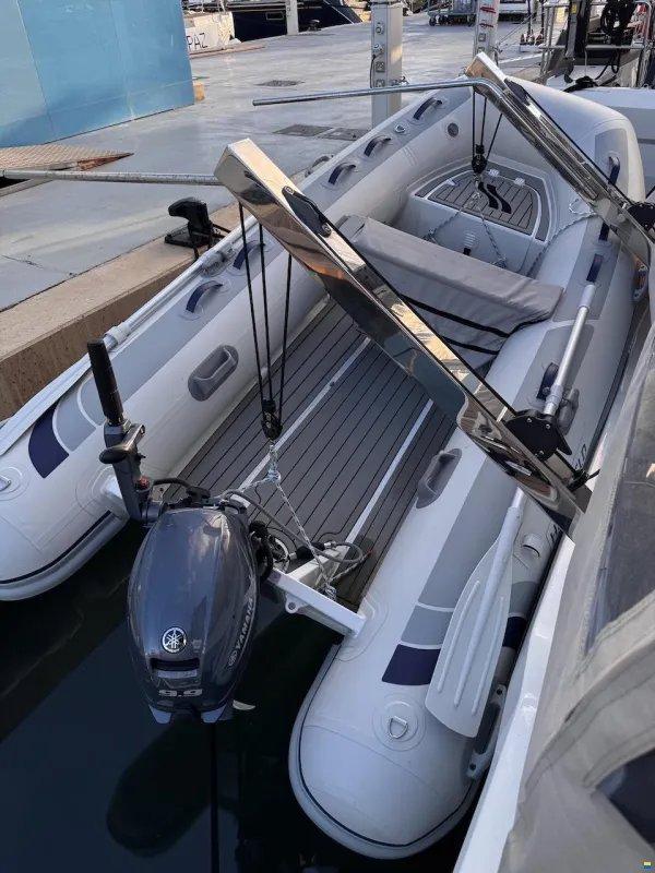 Photo #6 - Fountaine Pajot Astrea 42 Maestro (Kahuna) en Toulon - 61258