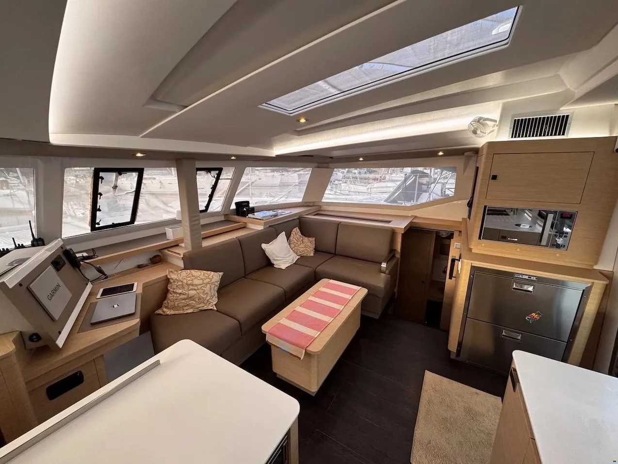 Fountaine Pajot Astrea 42 Maestro (Kahuna)  - 7