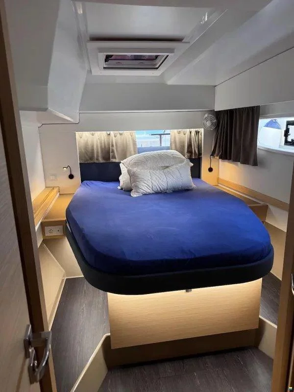 Fountaine Pajot Astrea 42 Maestro (Kahuna)  - 12