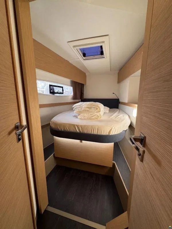 Fountaine Pajot Astrea 42 Maestro (Kahuna)  - 13