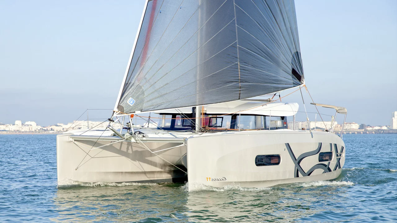 Excess 11 - 4 cab. (Ha long)  - 2