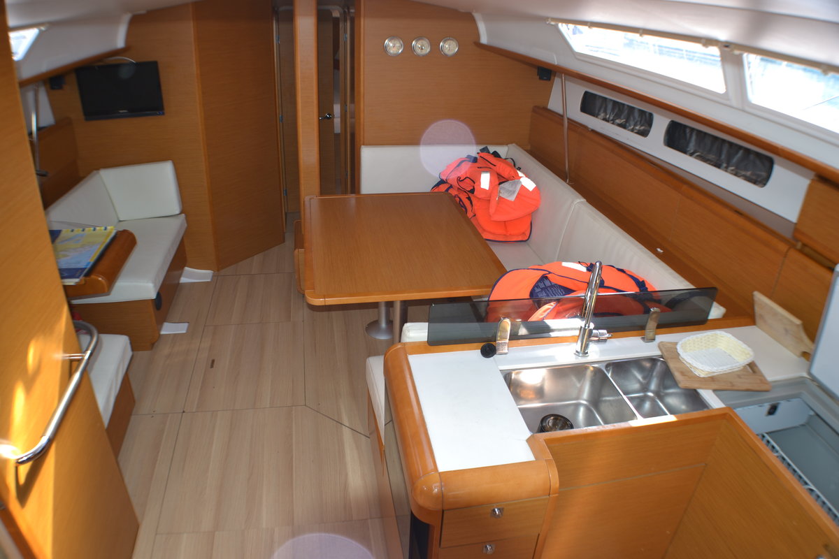 Photo #15 - Sun Odyssey 439 (Libera) in Sukosan - 43854