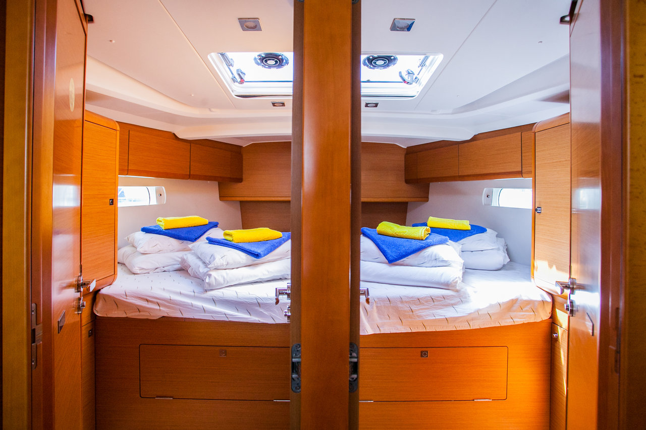 Photo #8 - Sun Odyssey 509 - 5 + 1 cab. (Rock Point) in Dubrovnik - 43868