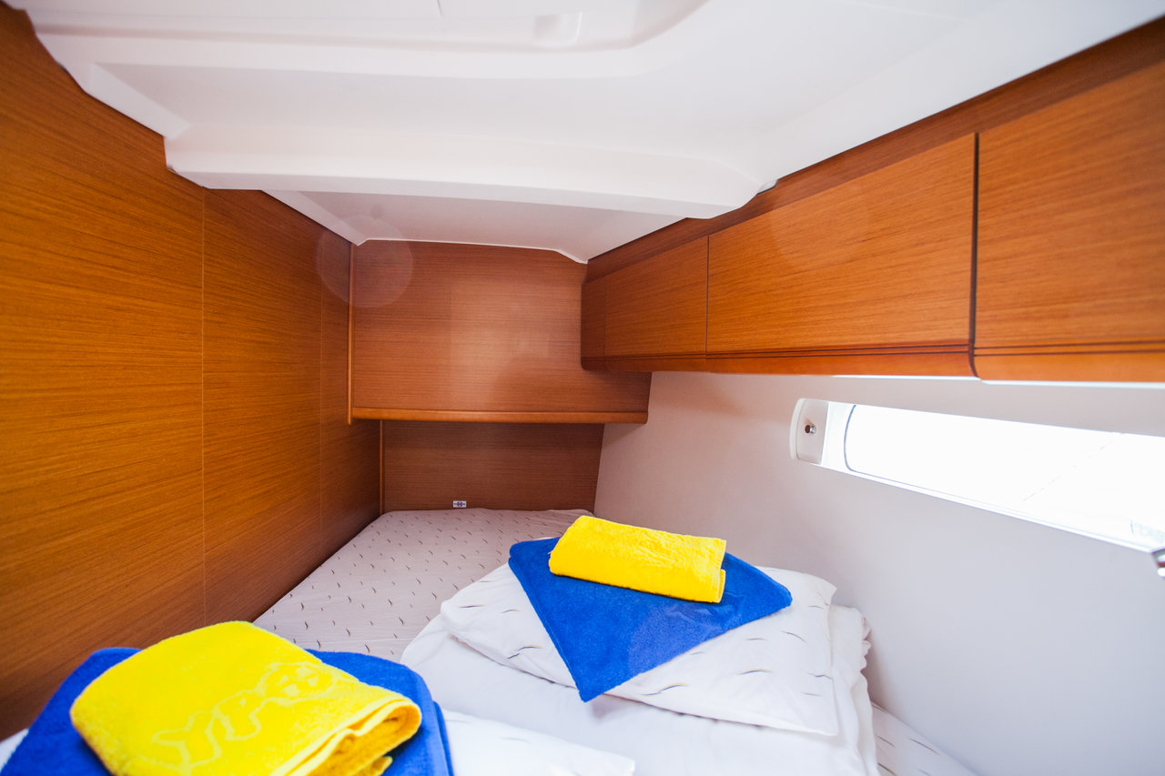 Photo #9 - Sun Odyssey 509 - 5 + 1 cab. (Rock Point) in Dubrovnik - 43868