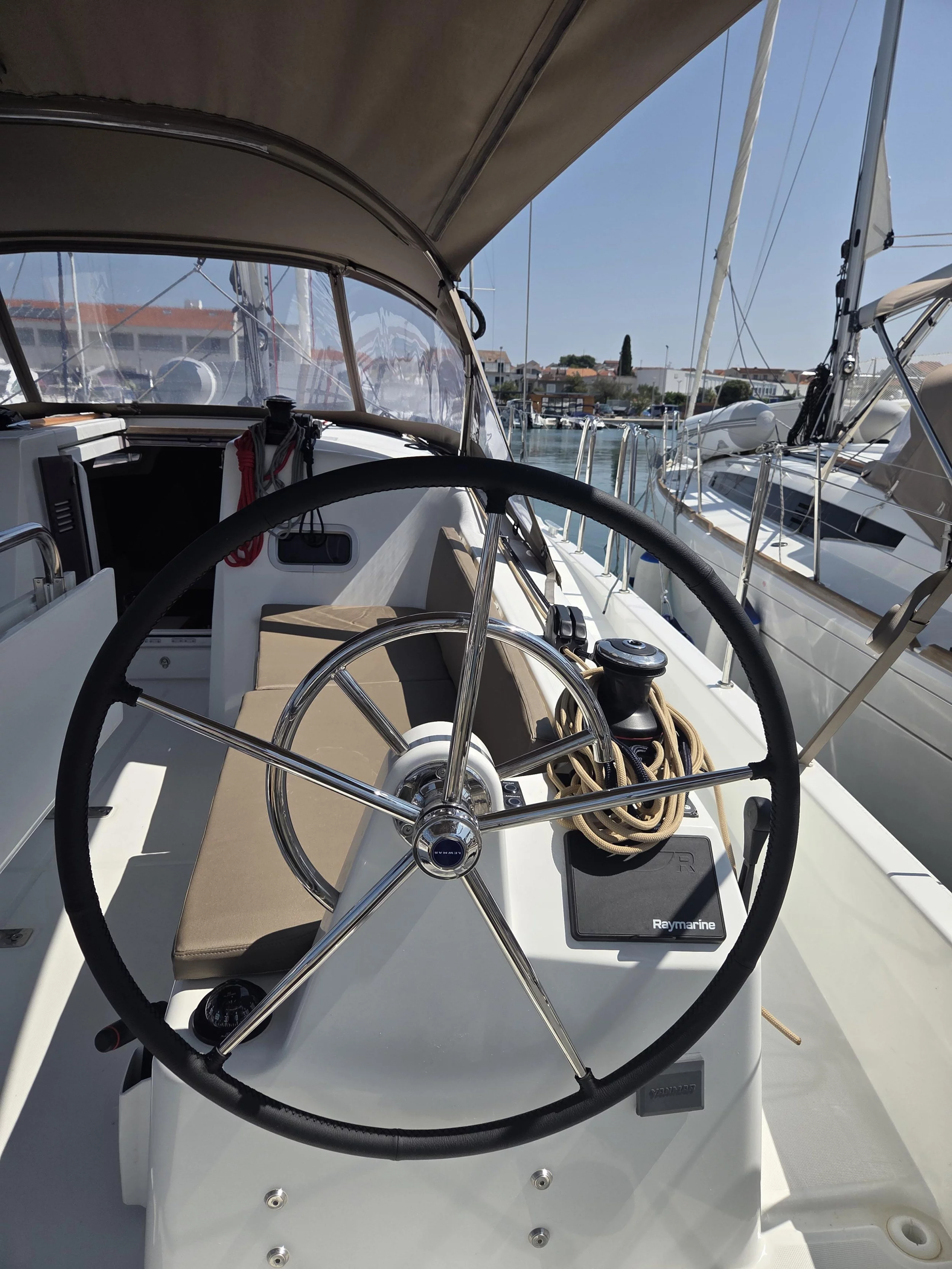 Sun Odyssey 380 (Ancsika)  - 7