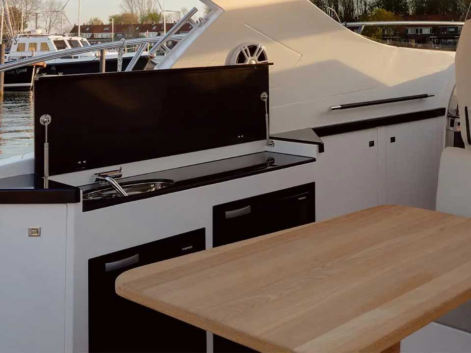 Photo #15 - Focus Power 36 Hard Top (Focus 36) in Trogir - 61340