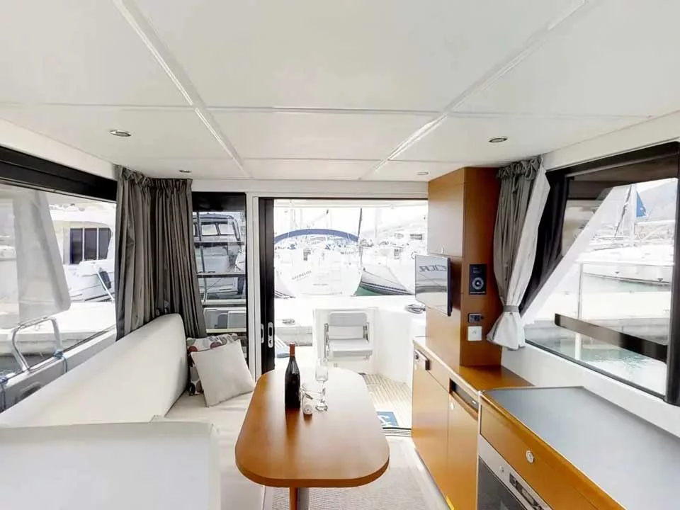 Swift Trawler 30 (Odysseus)  - 17