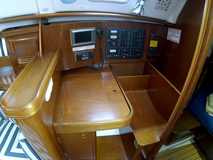 Photo #22 - Oceanis Clipper 411 - 4 cab. (Ana Marija) in Sibenik - 43841