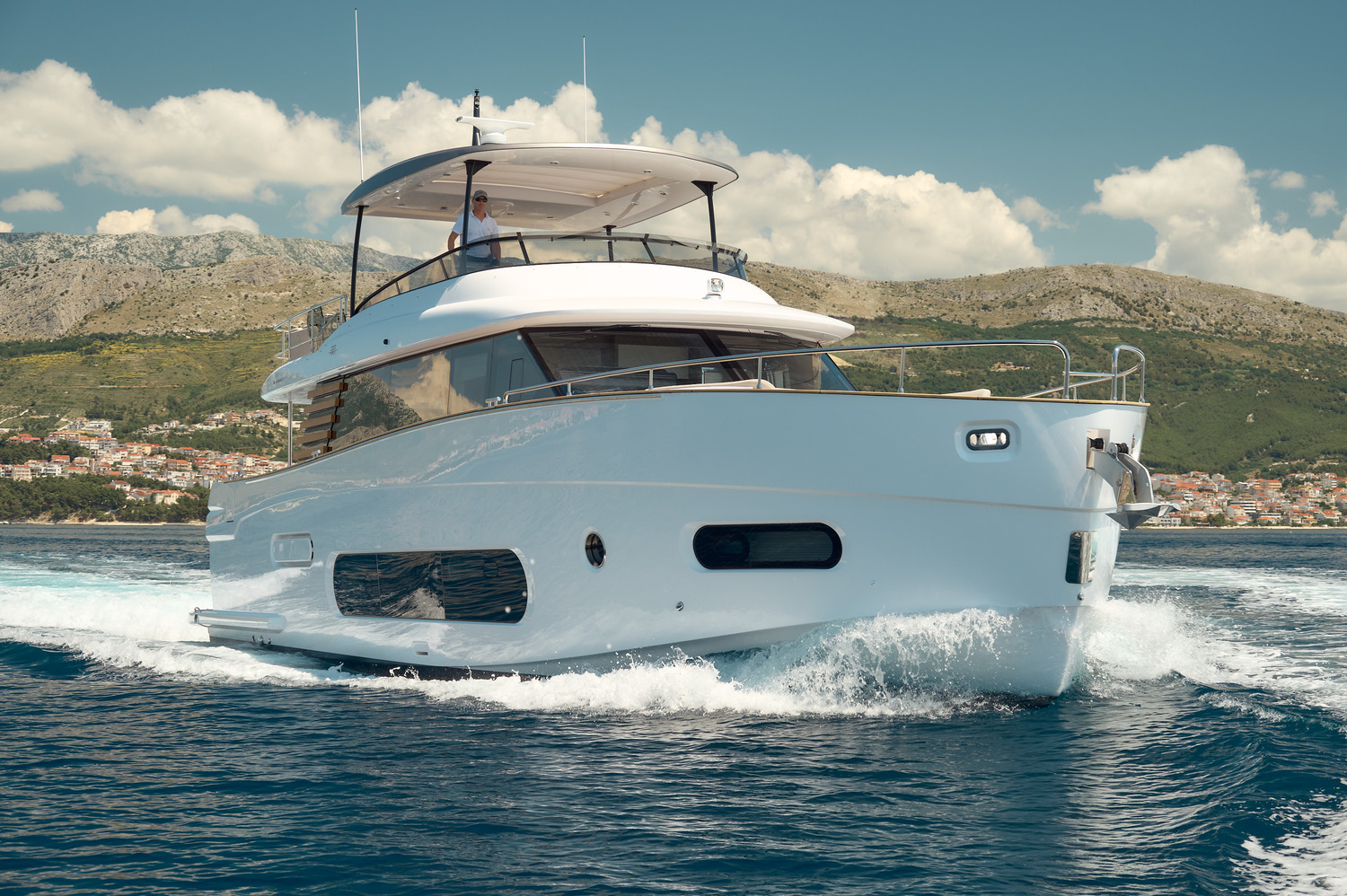 Photo #4 - Azimut Magellano 66 (Princess M) in Podstrana - 61344