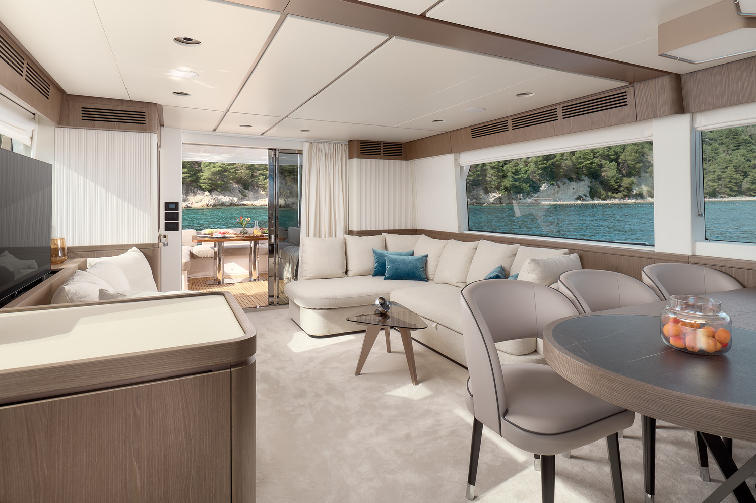 Photo #15 - Azimut Magellano 66 (Princess M) in Podstrana - 61344