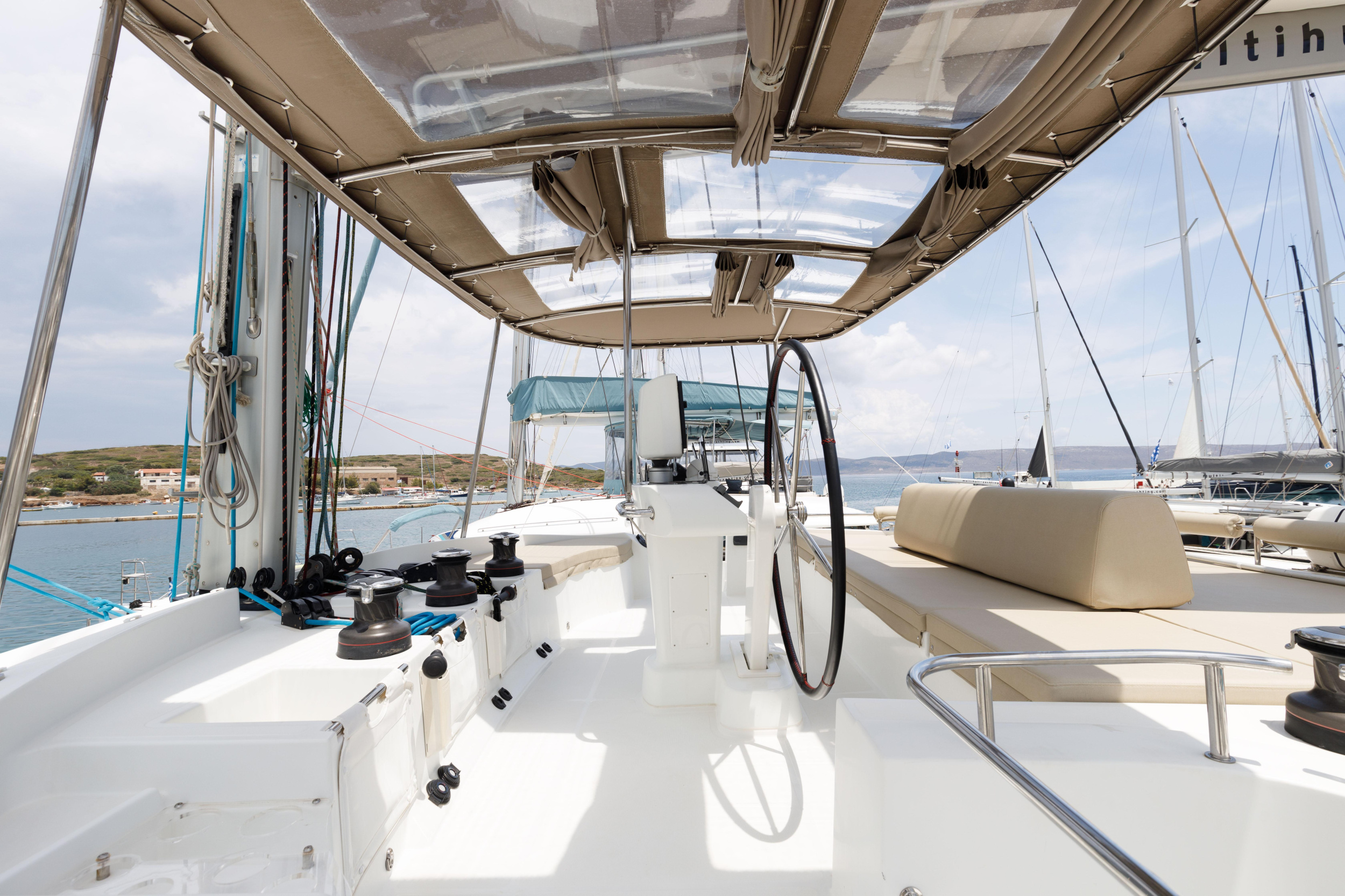 Photo #13 - Lagoon 52 - 4 + 2 cab. (Kepi) in Lavrion - 43898