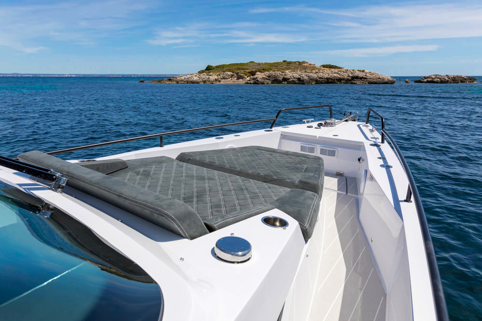 Photo #6 - Axopar 37 XC Cross Cabin (Traverso) en Corfou - 61473