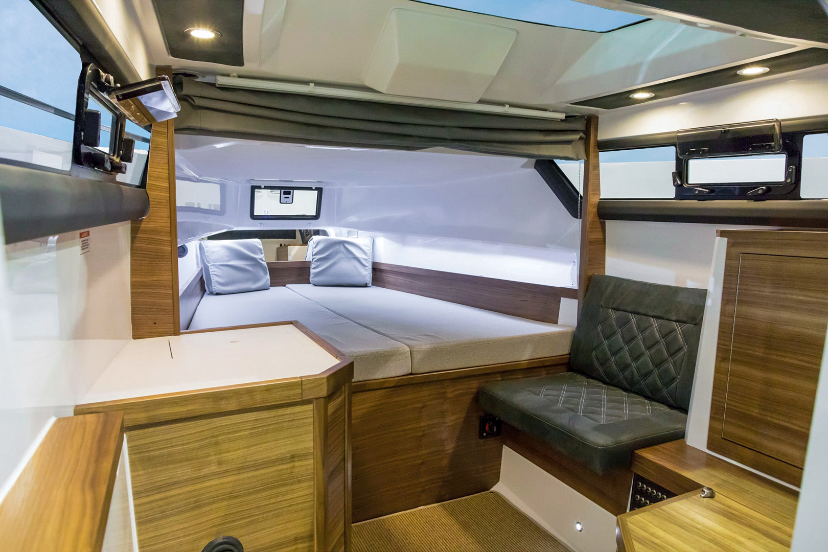 Photo #15 - Axopar 37 XC Cross Cabin (Traverso) en Corfou - 61473