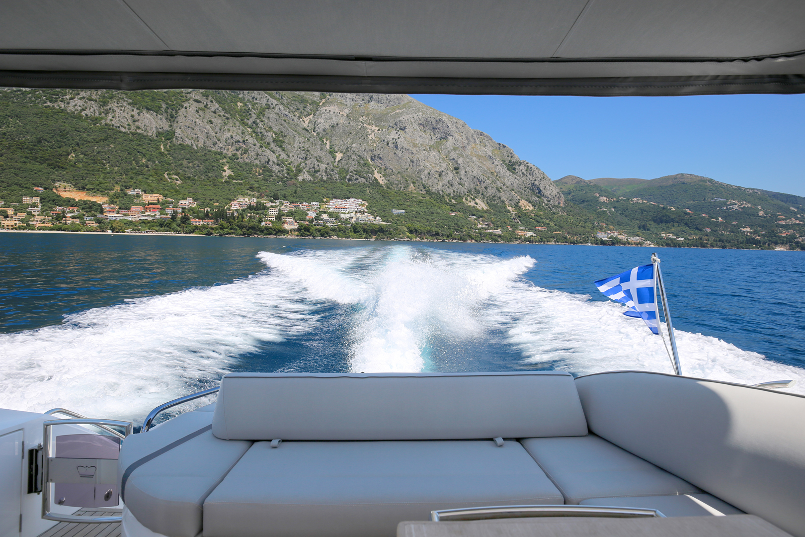 Photo #9 - Princess V40 (Ima) in Corfù - 61480