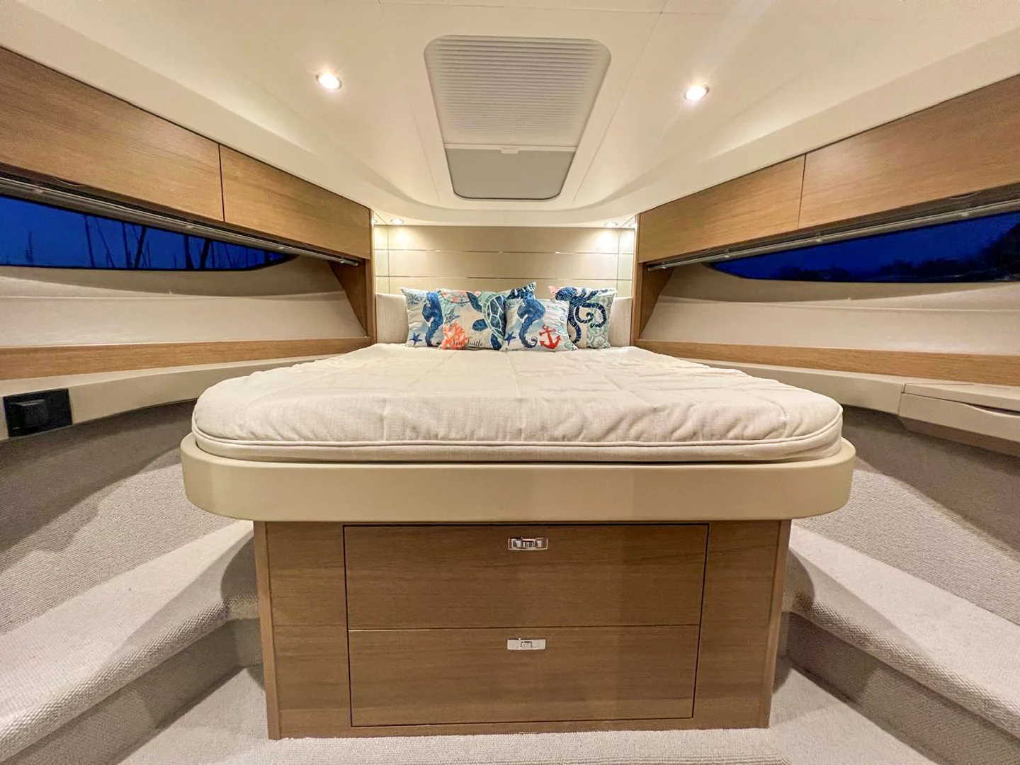 Princess V40 (Ima)  - 23
