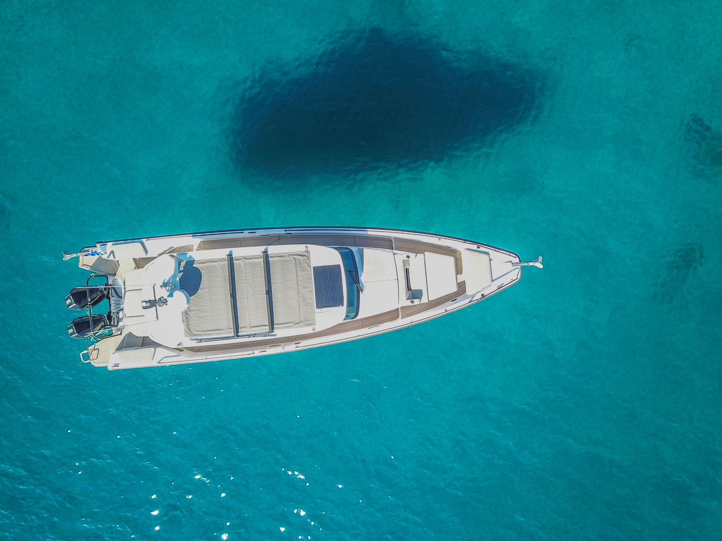 Photo #8 - Axopar 37 Sun Top (Zeus) in Paros - 61481
