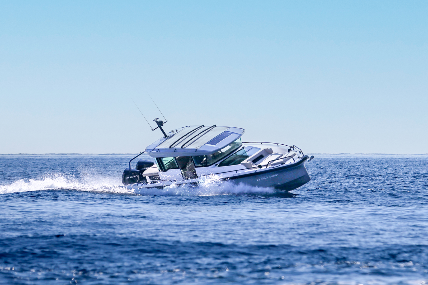 Photo #2 - Axopar 37 XC Cross Cabin (Bugs Bunny) in Anavyssos - 61484