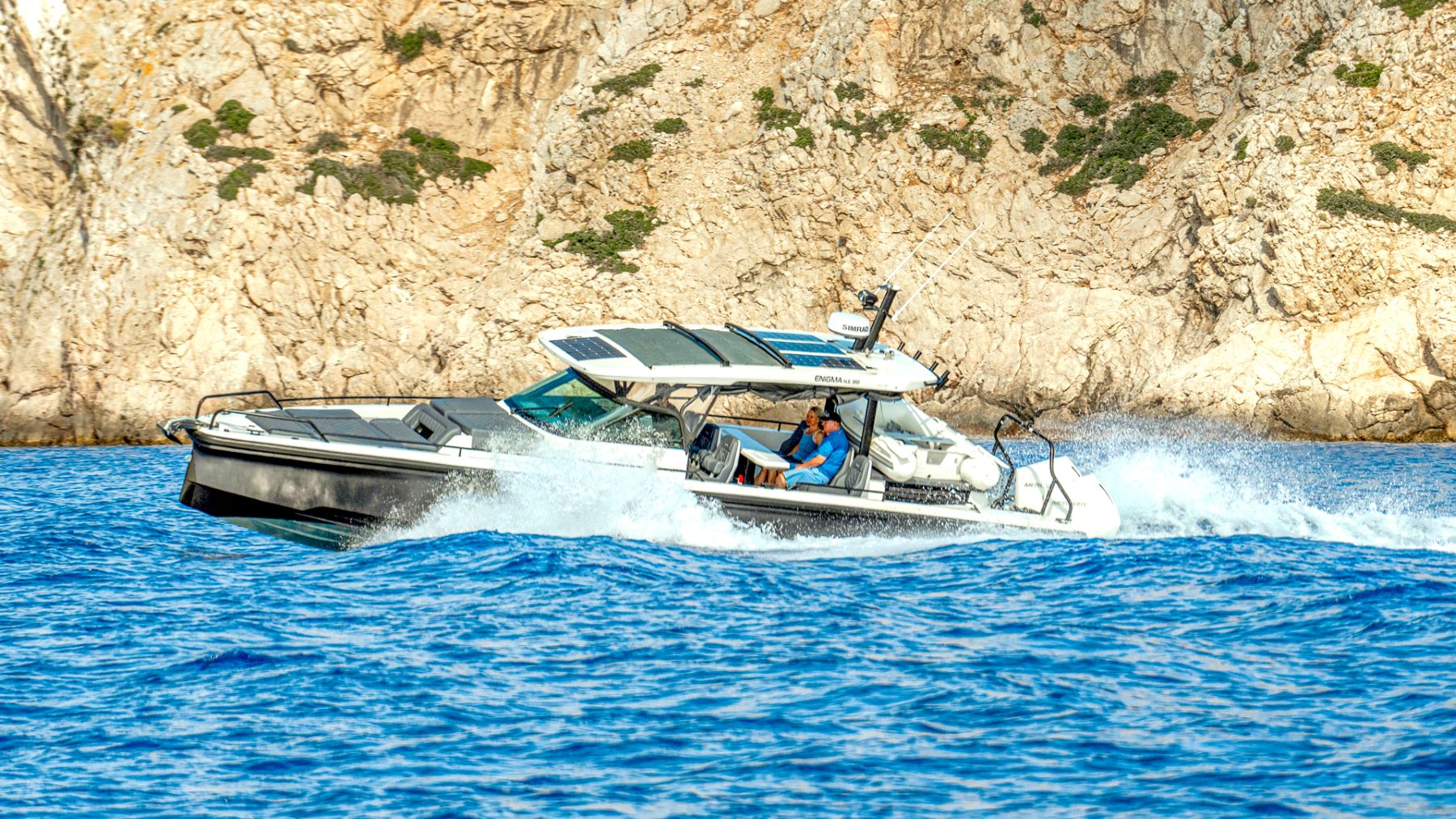 Photo #1 - Axopar 37 Sun Top (Enigma) in Anavyssos - 61485