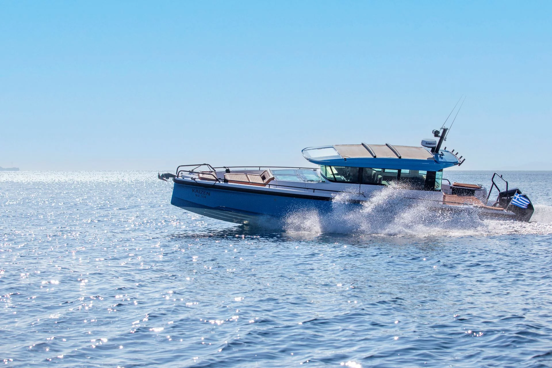 Axopar 37 XC Cross Cabin (Kaizen)  - 5