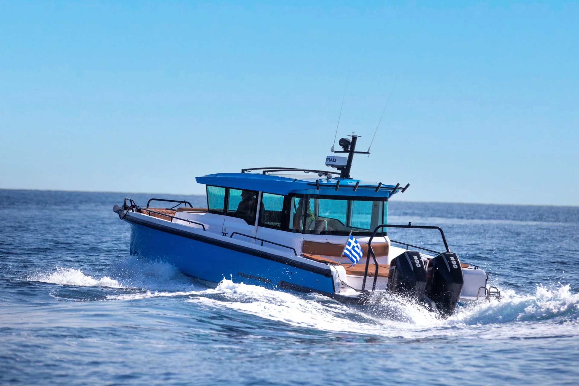 Axopar 37 XC Cross Cabin (Kaizen)  - 6