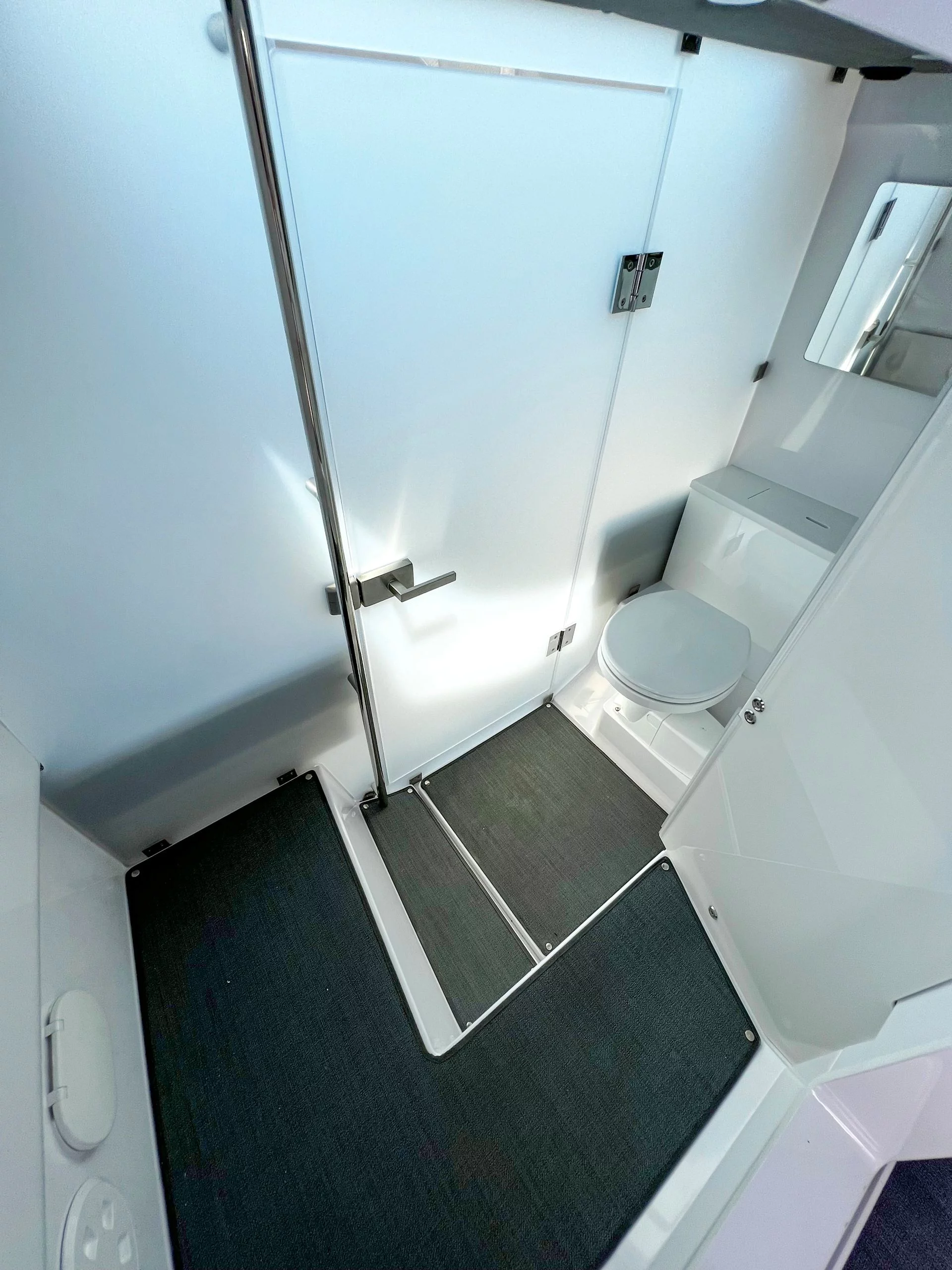 Axopar 37 XC Cross Cabin (Kaizen)  - 12