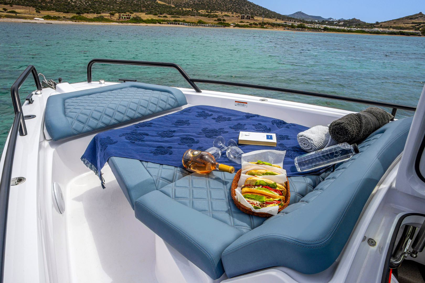 Photo #9 - Axopar 37 Sun Top (Paralos) en Paros - 61487