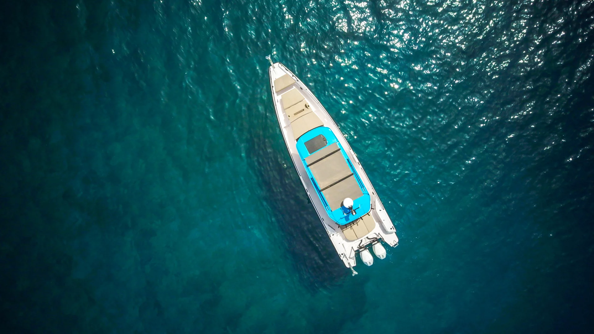 Axopar 37 XC Cross Cabin (Vida)  - 5