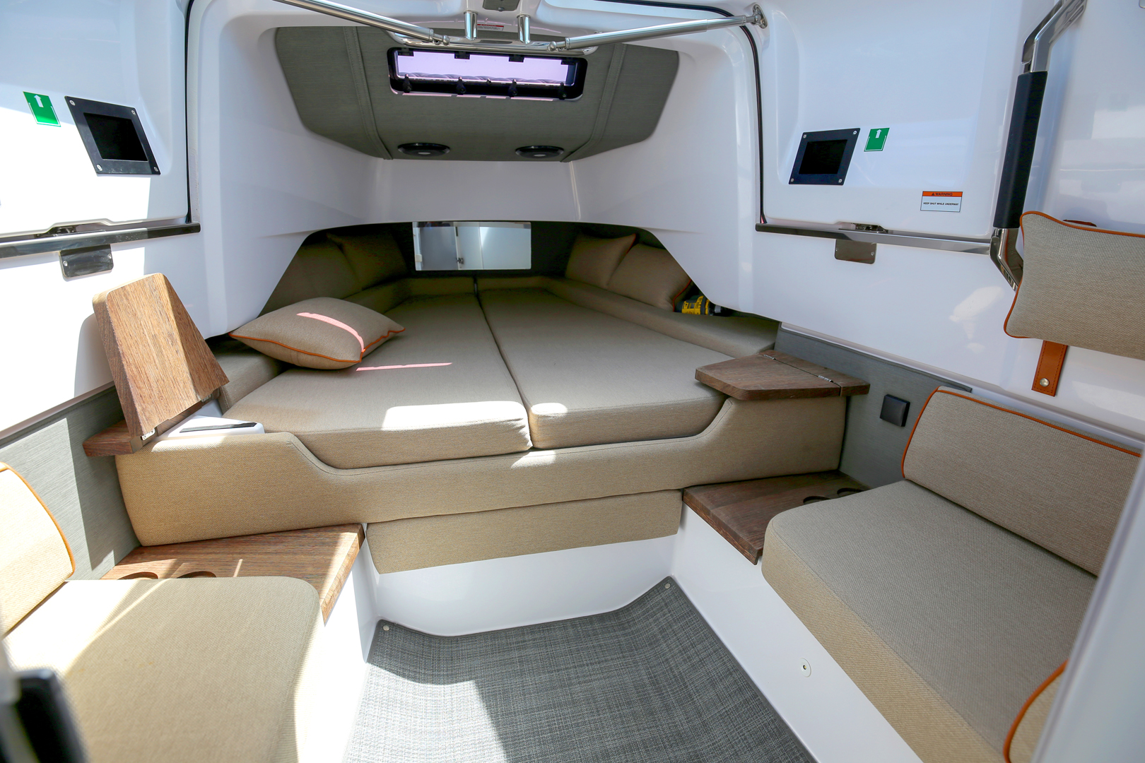 Photo #12 - Axopar 37 XC Cross Cabin (Vida) in Lavrion - 61488