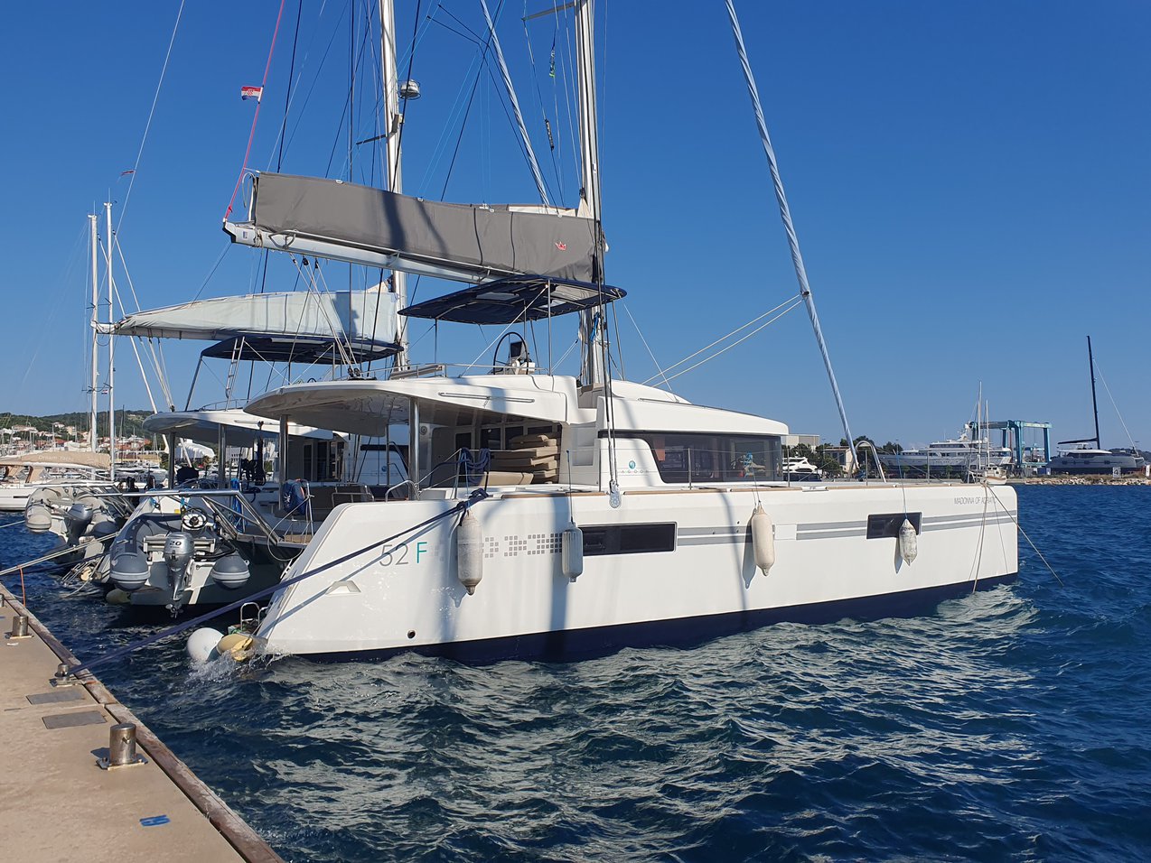 Photo #1 - Lagoon 52 F - 6 + 2 cab. (Madonna of Adriatic) in Split - 61454