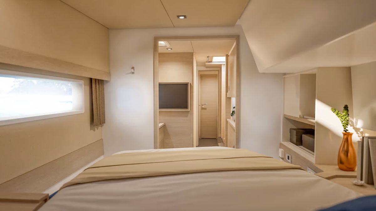 Photo #9 - Fountaine Pajot New 44 Maestro - 3 cab. (Selah) in Nanny Cay - 61458