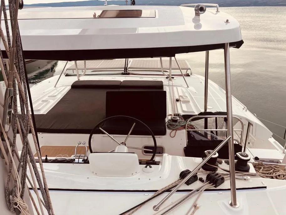 Photo #10 - Lagoon 46 - 4 + 2 cab. (Almissa) in Split - 61466