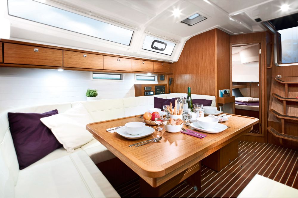 Photo #7 - Bavaria Cruiser 46 - 4 cab. (Veronica II) in Athens - 61489
