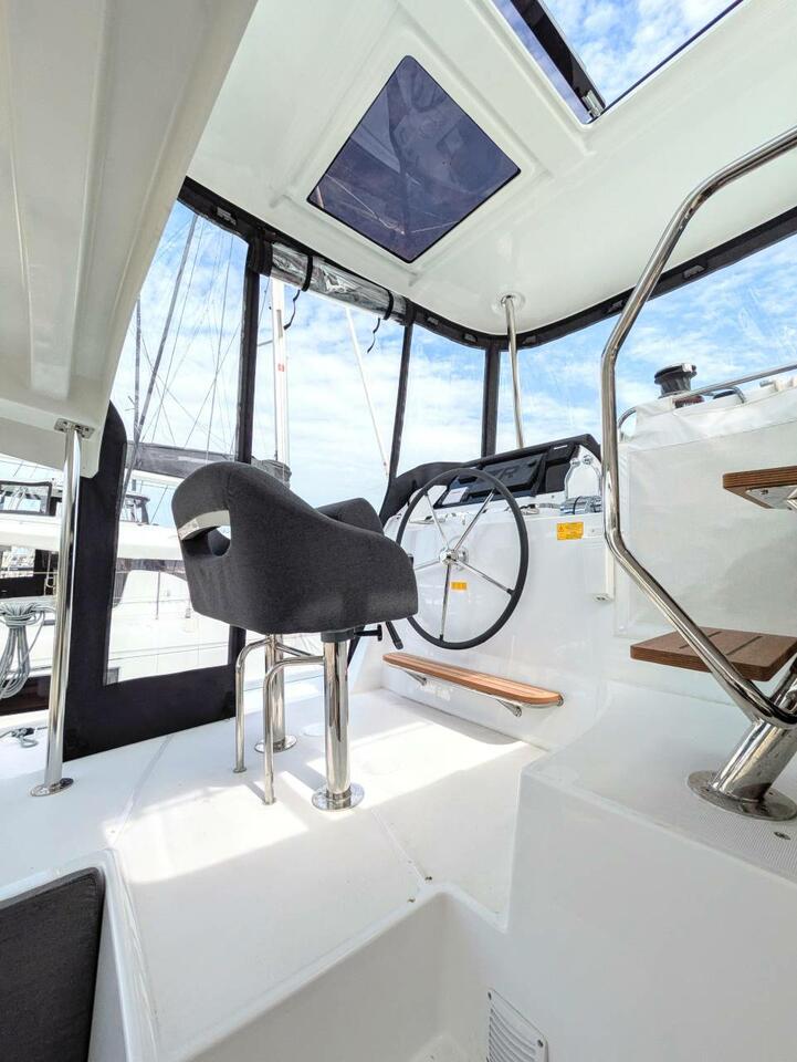 Photo #5 - Lagoon 42 - 4 + 2 cab. (Zannannan) in Mahe - 61523