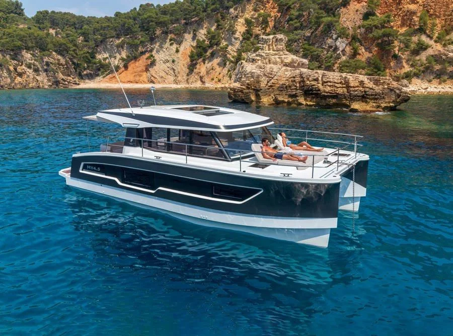 Fountaine Pajot MY4.S - Maestro (Blue Champagne)  - 0