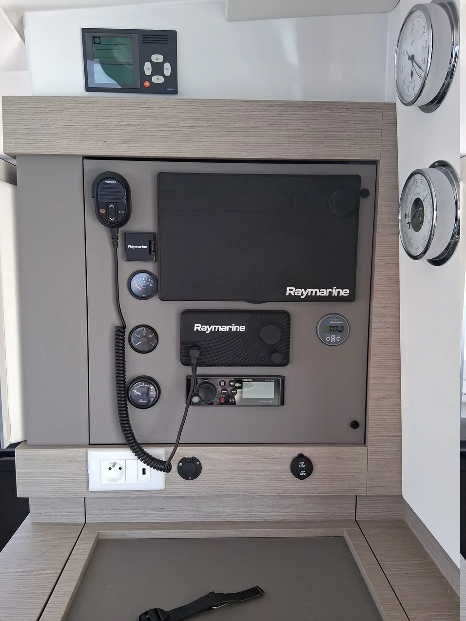 Fountaine Pajot MY4.S - Maestro (Blue Champagne)  - 8