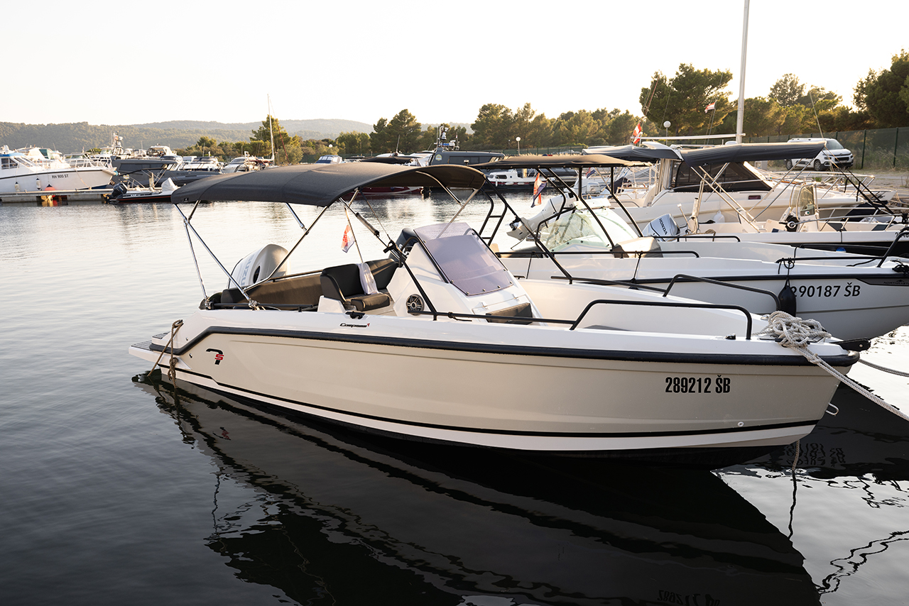 Photo #1 - Compass 7s (NN) in Resort Solaris - 61709