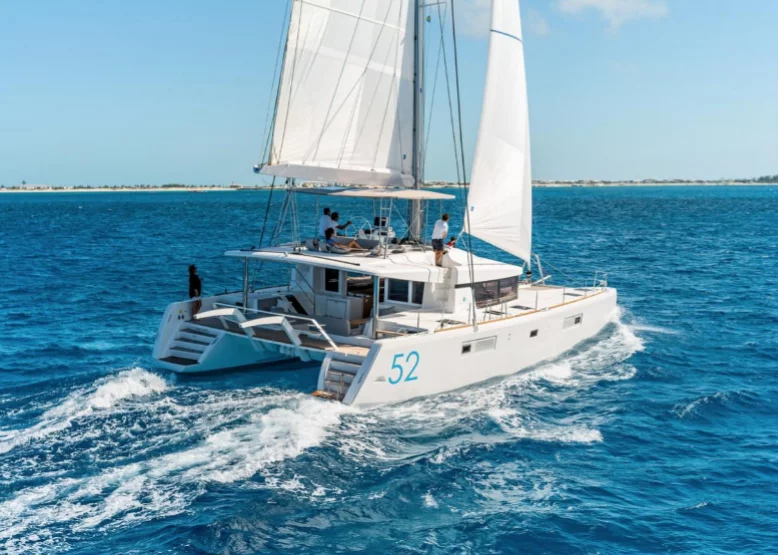 Lagoon 52 - 5 + 1 cab. (Sea Runner II)  - 0
