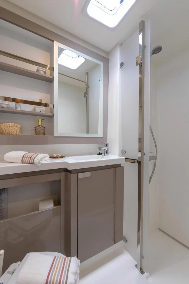 Fountaine Pajot Elba 45 - 4 cab. (Be Hang Loose)  - 12