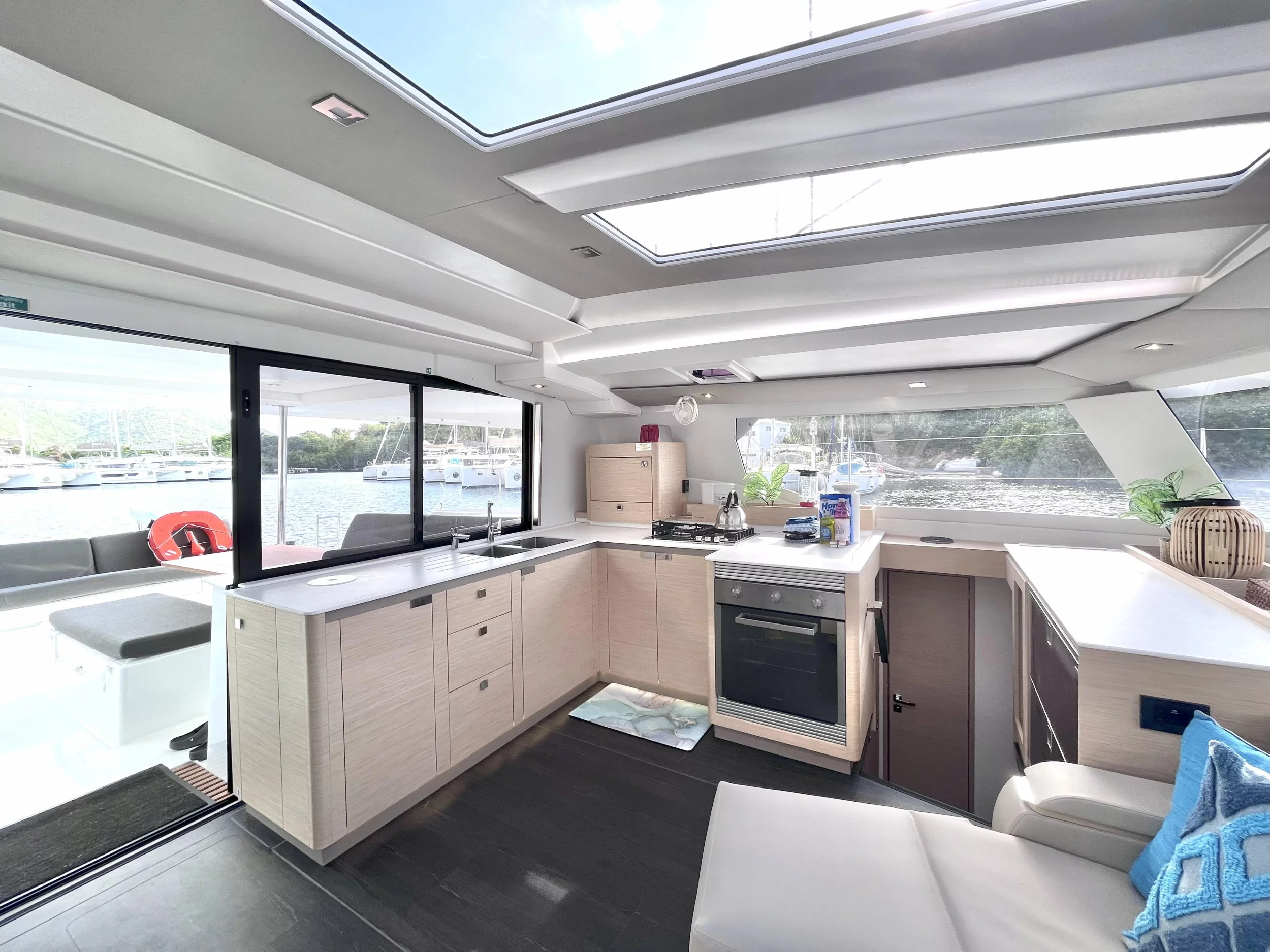 Fountaine Pajot Tanna 47 - 5 + 1 cab. (Blue Vibes)  - 4