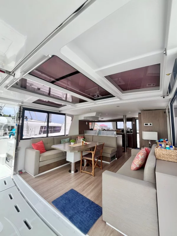 Bali 4.6 - 4 + 1 cab. (Sea Dog)  - 3