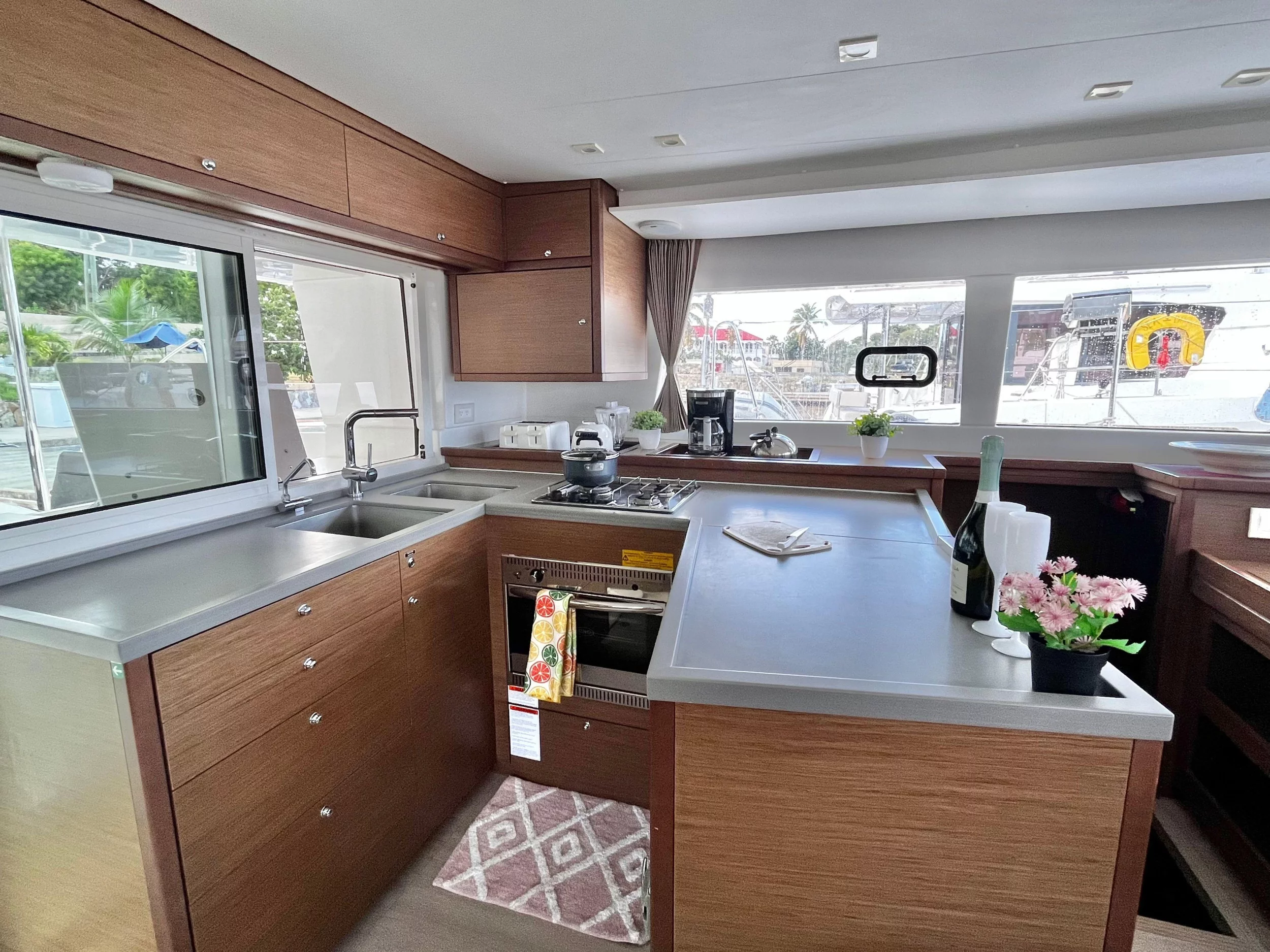 Lagoon 450 - 4 + 2 cab. (Sea Runner IV)  - 2